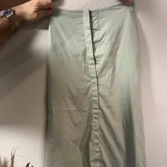 COS Sage Green Midi Skirt with Pockets - Picture 2 of 3
